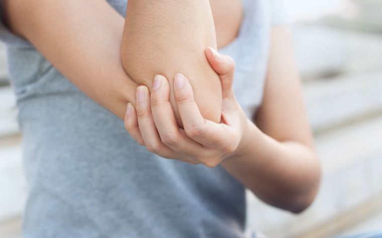 Боль в руке от плеча до локтя: причины появления болей, методы диагностики, профилактика и лечение